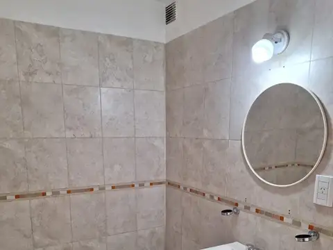 Avenida Presidente Julio A. Roca 400, Piso 9