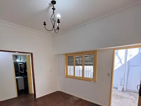 Depto Tipo Casa 3 ambientes con 1 baño