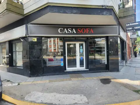 Local en Venta 70 años