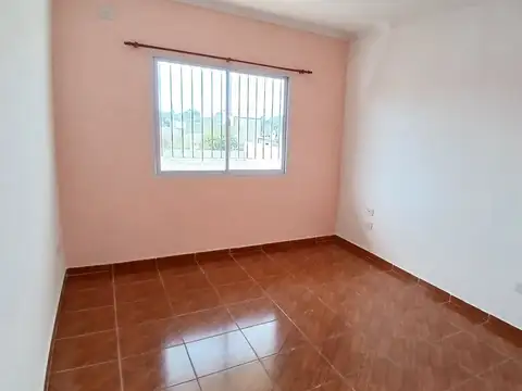 Departamento 2 dorm - Zona 171 y 51 (Olmos)