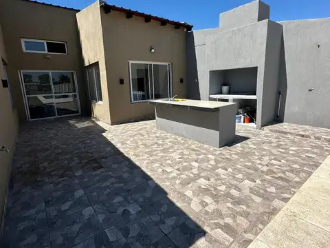 Quinta en Venta de 2 dormitorios