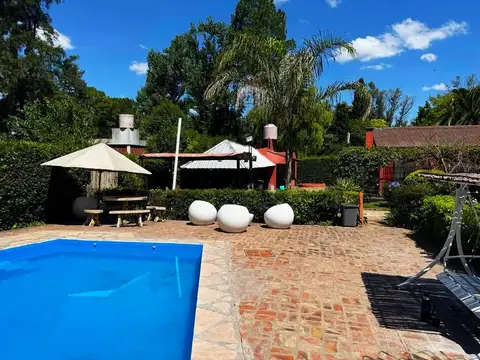 Quinta en Venta de 2 dormitorios