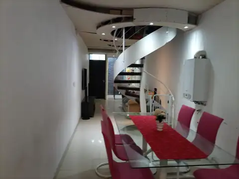 Casa en Venta en Arroyito, USD 185.000