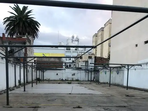 VENTA LOTE MORON CENTRO EMPRENDIMIENTO PERMUTA