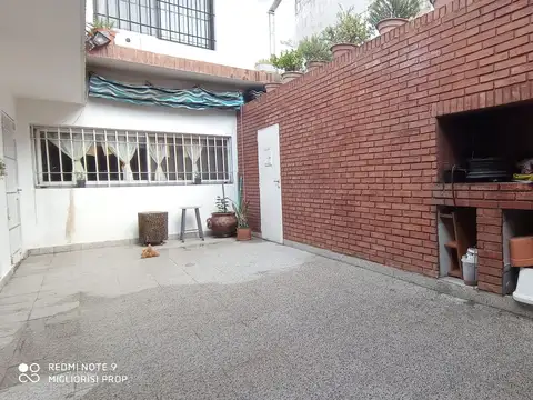 Depto Tipo Casa en Venta con 1 cocheras