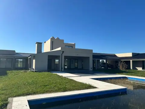 Venta Chacra casa 6ambientes Benquerencia S.MMonte