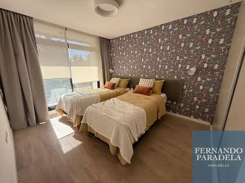 Casa en venta de 3 dormitorios c/ cochera en Parque Leloir