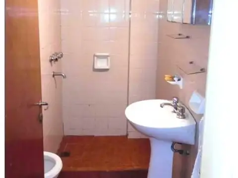 Moreno 77 bis , Piso 2