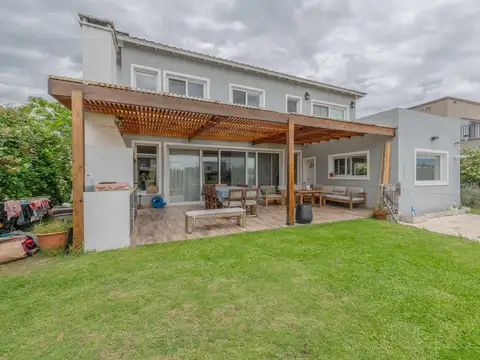 Casa en Venta en Puertos - Barrio Vistas, USD 450.000