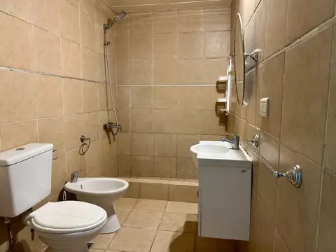 Depto Tipo Casa 4 ambientes con 1 baño