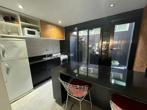 VENTA PH 4AMB CON BALCON Y TERRAZA SIN EXPENSAS