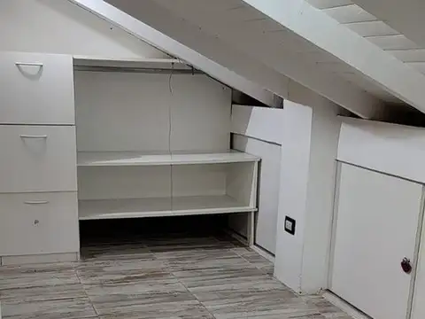 Depto Tipo Casa en Alquiler 32 años