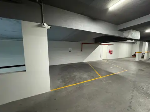 COCHERA CUBIERTA SAN CRISTÓBAL