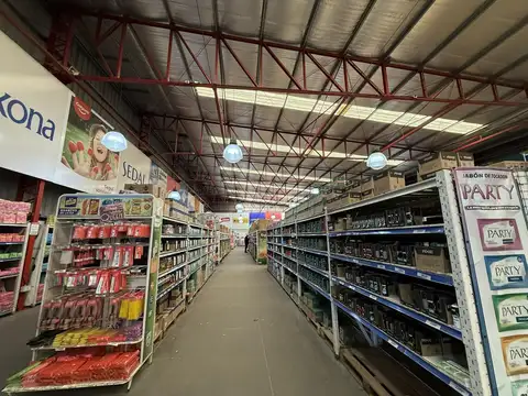 Galpon en Alquiler en San Justo, USD 8.500
