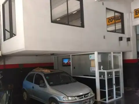 Avenida Bartolomé Mitre 300