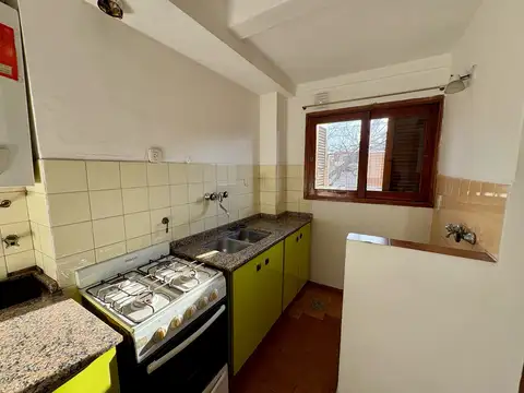 Departamento 4 ambientes con 1 baño