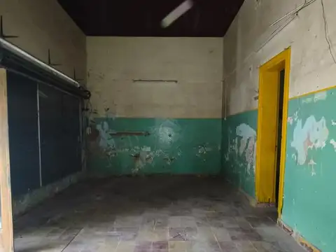 Local en Alejandro Korn