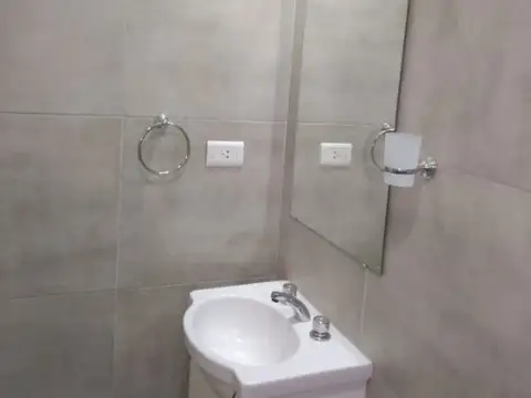 Departamento en Venta en Moron Sur, USD 52.000