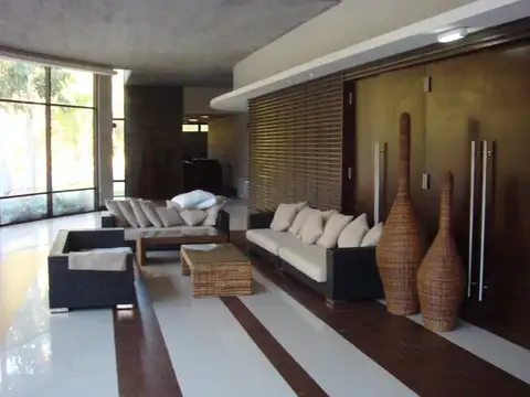 Casa en Venta en Punta del Este, USD 800