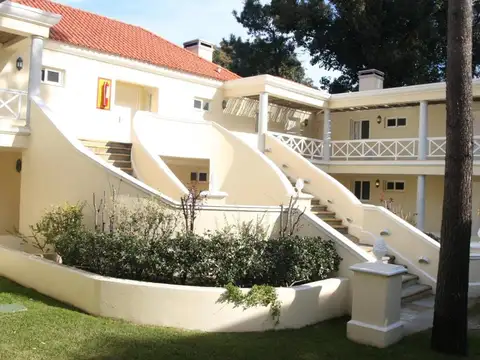 Casa en Venta en Punta del Este, USD 800