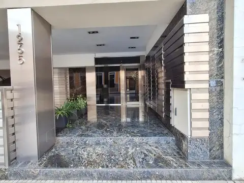 Maipú al 1200 01 04