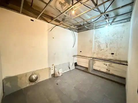 Venta PH 2 Amb A Refaccionar - Parque Chacabuco