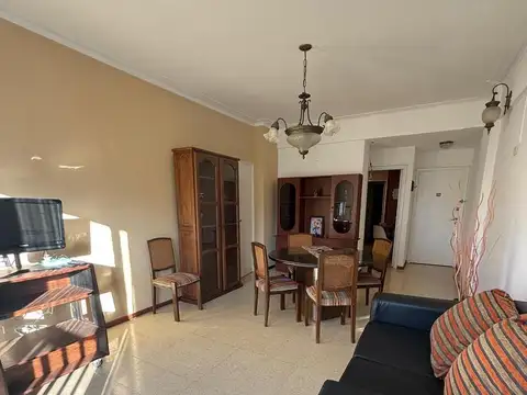 Departamento en Alquiler Temporal en Plaza Colon, $ 10