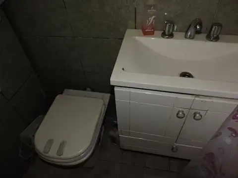 Depto Tipo Casa en Venta en Quilmes Oeste, USD 65.000