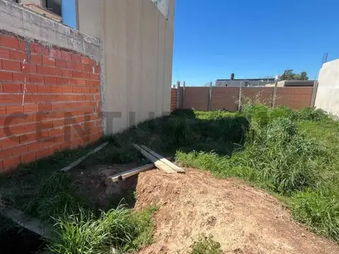 Terreno en Venta de 167,7 m2