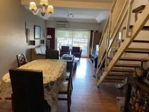 Av Gaona 2900, Piso 1xesc