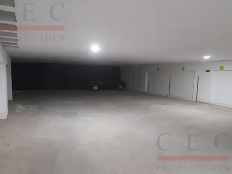 Venta - Cochera - Centro