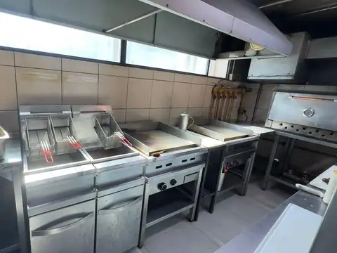 Local en Venta en Barrio Parque Leloir, USD 70.000