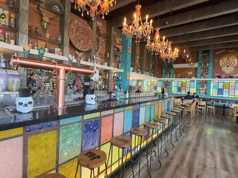 Local en Venta en Barrio Parque Leloir, USD 70.000