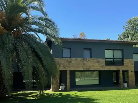 Casa en Venta de 6 dormitorios