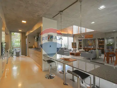 Venta Casa a estrenar en Martínez UNICA!