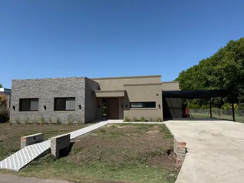 Casa a estrenar  en venta en Haras San Pablo