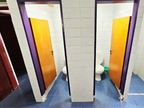 Casa 4 ambientes con 4 baños