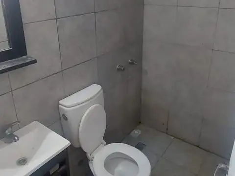 Departamento en Alquiler en Villa Ballester, $ 370.000