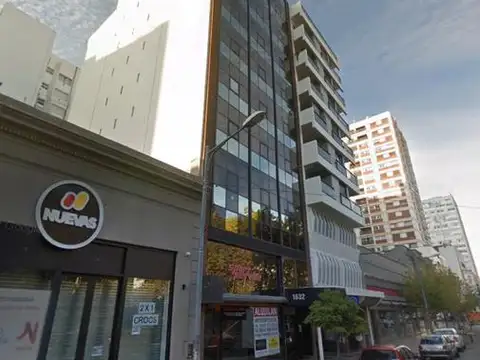 Oficina en Venta Frente a Plaza San Martín