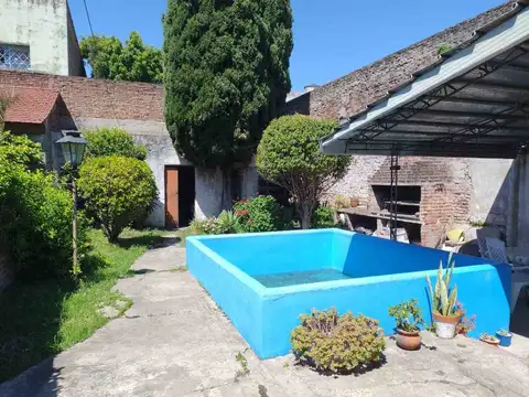 Casa 6 amb. Venta en Ciudadela LOTE 347m2