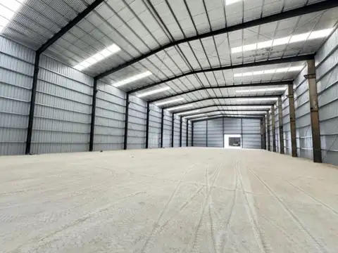 Galpon en Alquiler en Altamira, USD 2.350