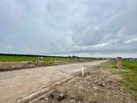 VENTA LOTE 450M2 ESQUINA – B° Privado Alto Verde 4