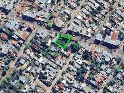 Avenida Montevideo e/ 27 y 28