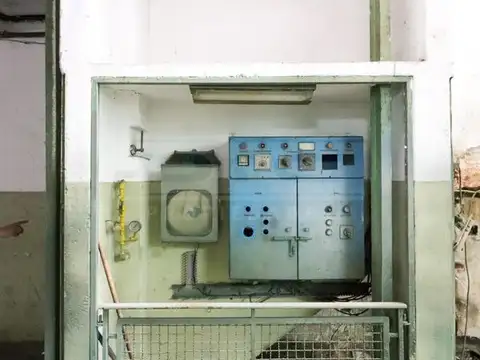 Diaz Velez al 4600 entre Maquinista Carregal y Sargento Cabral