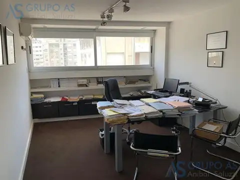 Oficina 5 ambientes con 1 baño