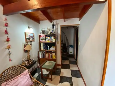 Casa 3 ambientes con 2 baños