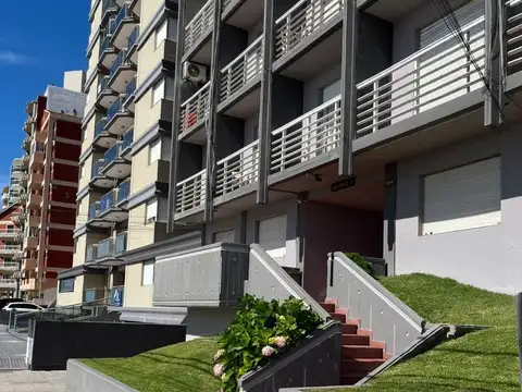 Avenida Costanera 3000, Piso 6