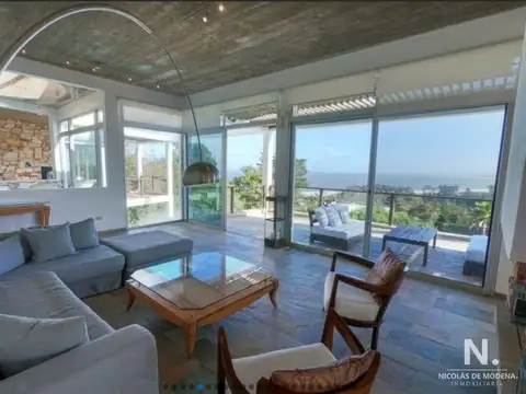 Casa en Alquiler Temporal de 4 dormitorios