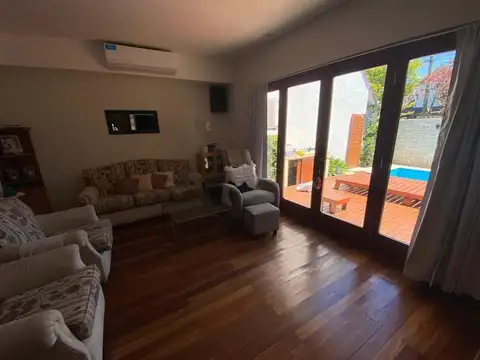 Saavedra 788 Mar del Plata, Mar Del Plata, Buenos Aires, Argentina.