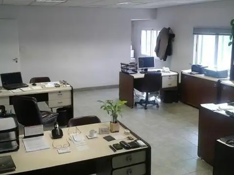 Galpon en Venta 11  mts Frente